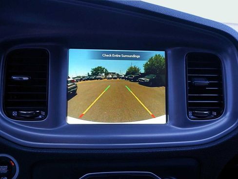 Used 2023 Dodge Charger SXT w/ Blacktop Package image 27