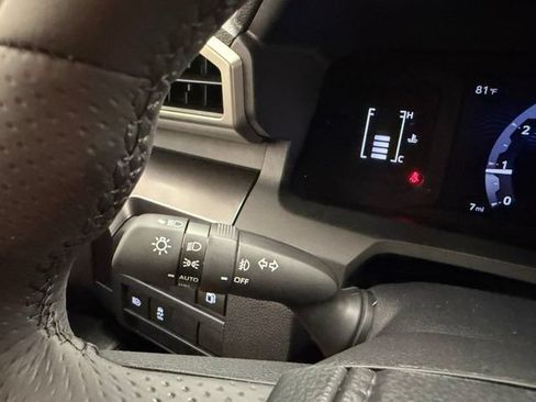 New 2026 Toyota 4Runner SR5 AWD/4WD image 58