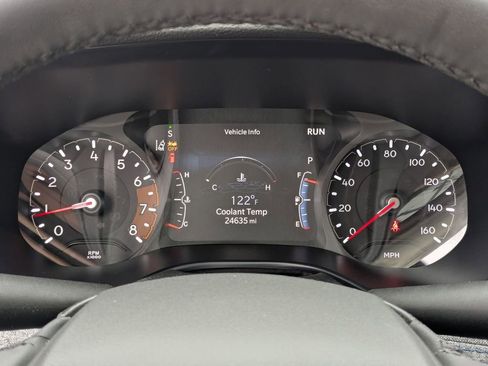 Used 2025 Jeep Compass Latitude image 20