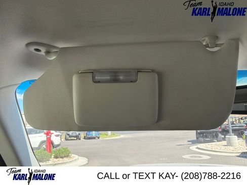 Used 2010 Jeep Liberty Renegade w/ Premium Group AWD/4WD image 37