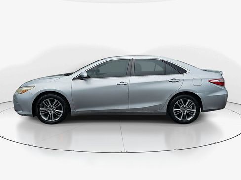 Used 2016 Toyota Camry SE FWD image 10