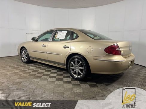 Used 2005 Buick LaCrosse CXS w/ Gold Convenience Package FWD image 5