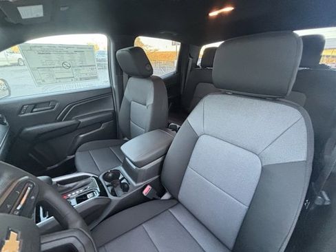 New 2026 Chevrolet Colorado W/T image 6