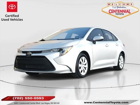 Certified 2025 Toyota Corolla LE image 1