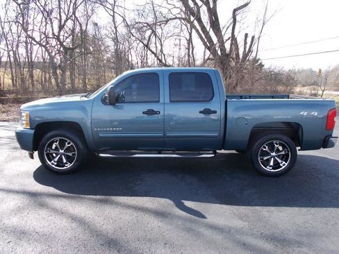 Used 2009 Chevrolet Silverado 1500 LT w/ All Star Package image 3
