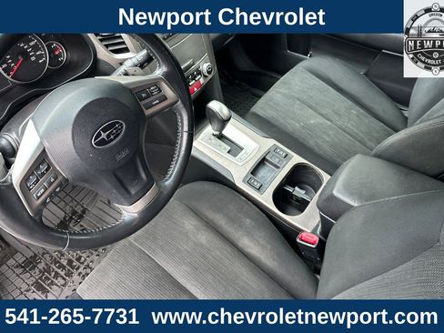 Used 2013 Subaru Outback 2.5i Premium w/ All-Weather Pkg image 11