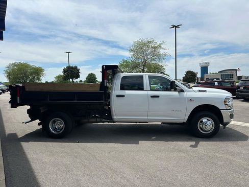 Used 2021 RAM 3500 Tradesman w/ Chrome Appearance Group AWD/4WD image 8