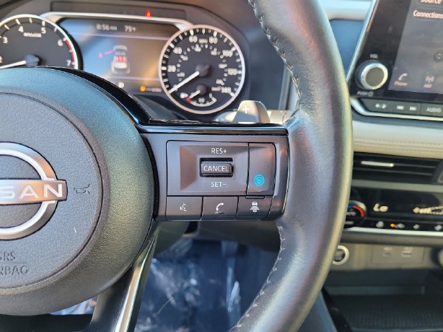Used 2023 Nissan Rogue SV w/ SV Premium B Package FWD image 24