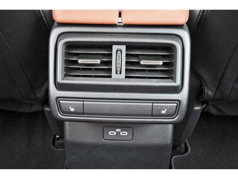 Used 2025 MAZDA CX-50 Meridian Edition image 11