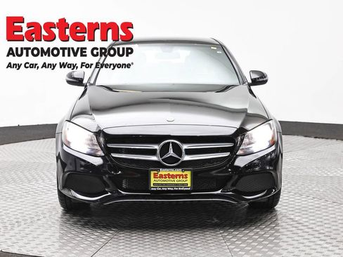 Used 2018 Mercedes-Benz C 300 4MATIC Sedan image 2