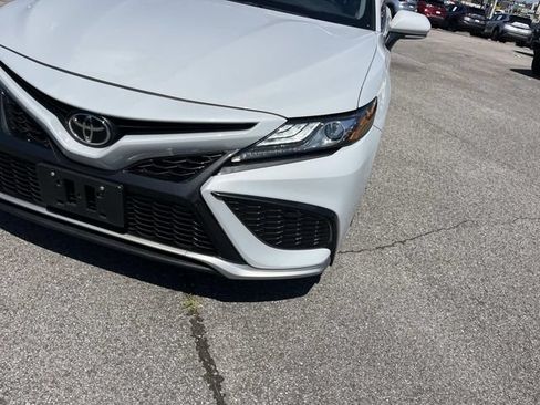Used 2024 Toyota Camry XSE FWD image 9