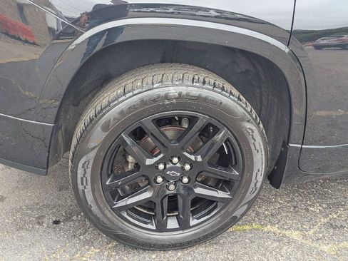 Used 2019 Chevrolet Traverse Premier w/ LPO, Black Accent Package AWD/4WD image 43