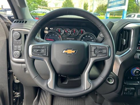 Used 2023 Chevrolet Silverado 3500 LT w/ Convenience Package AWD/4WD image 32