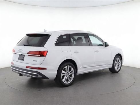 Used 2020 Audi Q7 3.0T Premium Plus AWD/4WD image 4