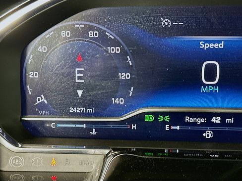 Used 2023 Chevrolet Silverado 1500 LT image 19