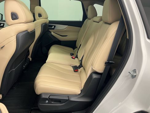 Used 2023 Acura MDX SH-AWD w/ Technology Package image 8