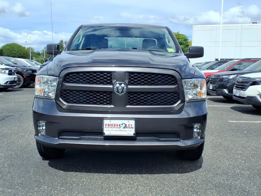 Used 2019 RAM 1500 Express w/ Express Value Package AWD/4WD image 2