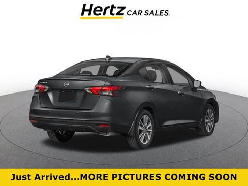 Used 2025 Nissan Versa SV FWD image 1