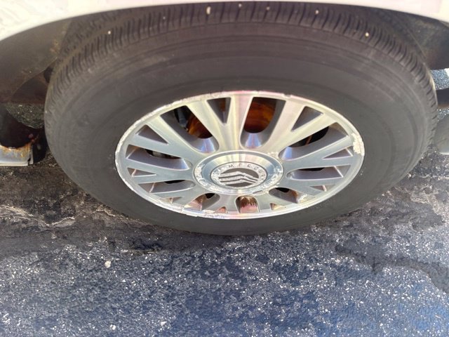 Used 2003 Mercury Grand Marquis LS RWD image 24