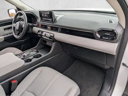 Certified 2023 Honda Pilot LX image 23