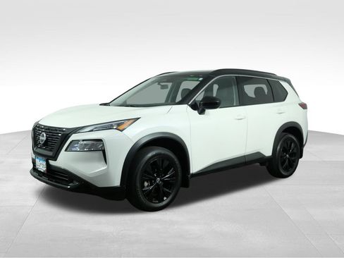 Used 2023 Nissan Rogue SV w/ SV Premium B Package AWD/4WD image 5