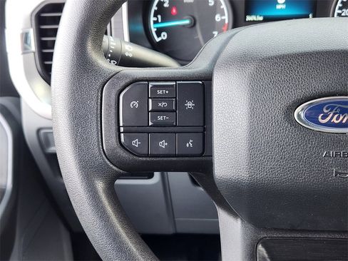 Used 2022 Ford F150 XLT w/ Trailer Tow Package image 15