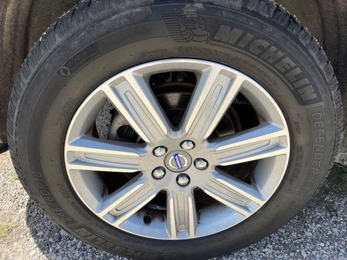 Used 2017 Volvo XC60 T5 Inscription w/ Advanced Package image 9