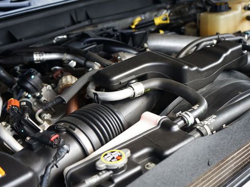 Used 2014 Ford F250 Lariat w/ Lariat Ultimate Package image 9