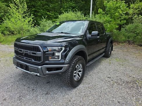 Used 2018 Ford F150 Raptor w/ Equipment Group 802A Luxury AWD/4WD image 8