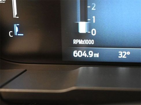 Used 2025 Ford Maverick Lobo image 35