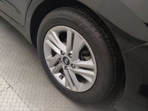Used 2020 Hyundai Elantra Value Edition w/ Cargo Package (C1) FWD image 31