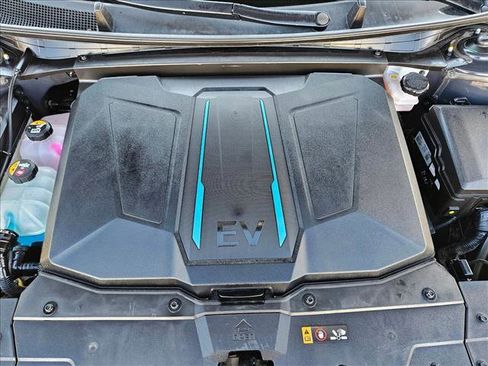 Used 2022 Hyundai Ioniq 5 SE image 19