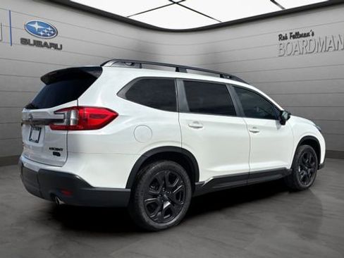 Used 2023 Subaru Ascent Onyx Edition image 5