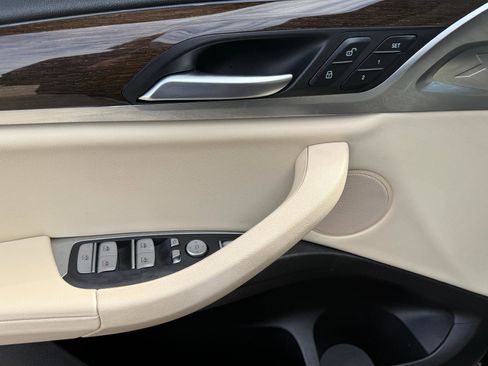 Used 2022 BMW X4 xDrive30i w/ Convenience Package image 22