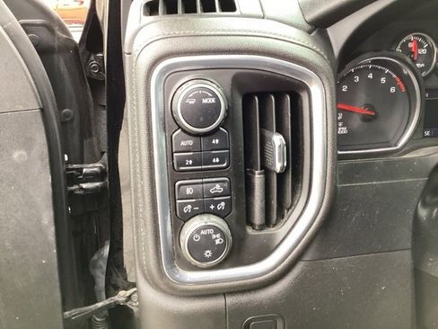 Used 2022 Chevrolet Silverado 1500 RST w/ Z71 Off-Road Package image 17