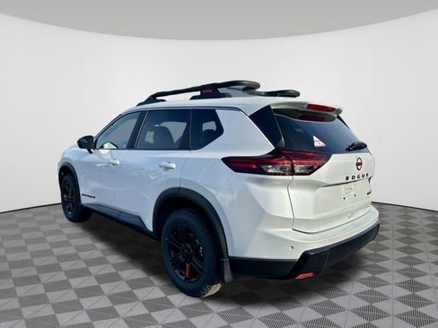 New 2026 Nissan Rogue SV AWD/4WD image 17