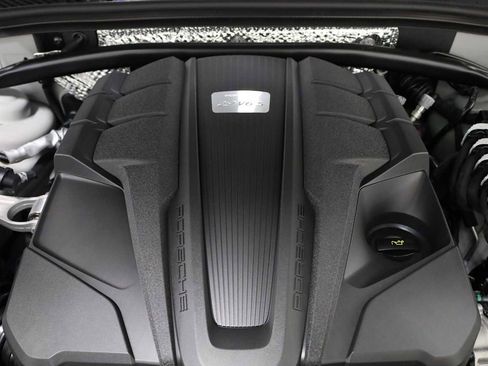 New 2026 Porsche Macan S image 43