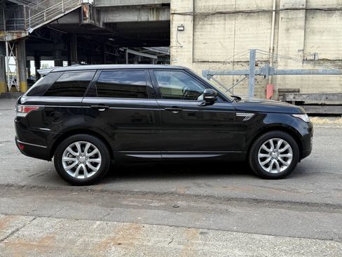 Used 2015 Land Rover Range Rover Sport HSE image 11