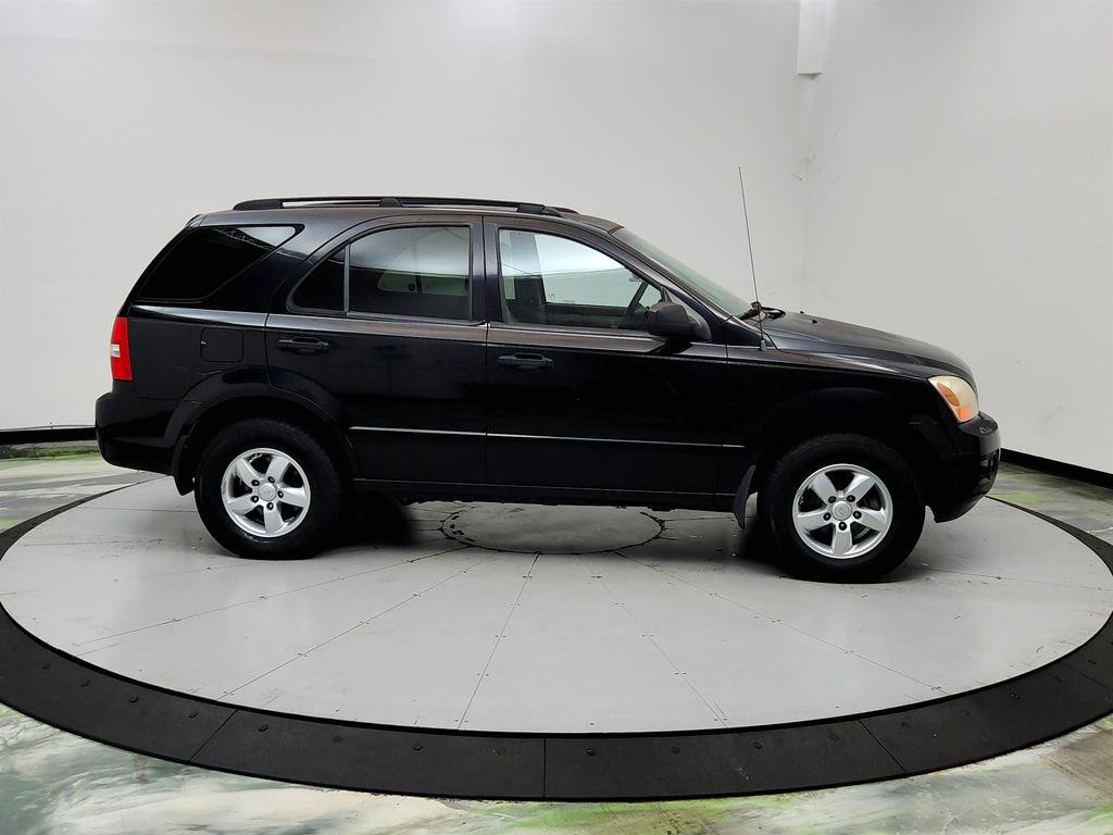 Used 2009 Kia Sorento LX RWD image 4