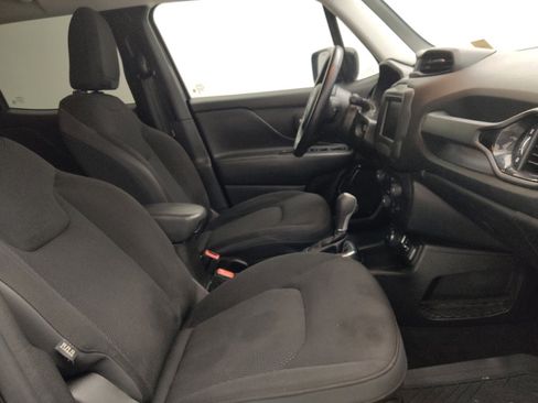 Used 2020 Jeep Renegade Altitude AWD/4WD image 21