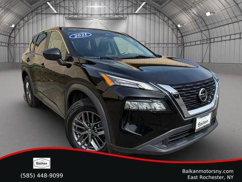Used 2021 Nissan Rogue S image 1