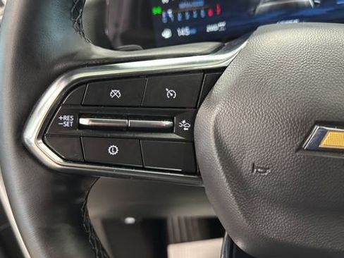 Used 2025 Chevrolet Equinox LT image 50