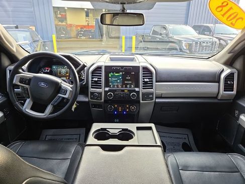 Used 2018 Ford F350 Lariat w/ Camper Package AWD/4WD image 4