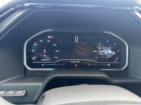 Used 2024 GMC Sierra 1500 AT4 w/ Technology Package image 14