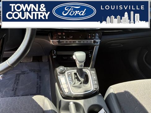 Used 2024 Kia Seltos X-Line AWD/4WD image 19