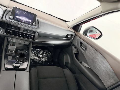 Used 2023 Nissan Rogue S AWD/4WD image 51