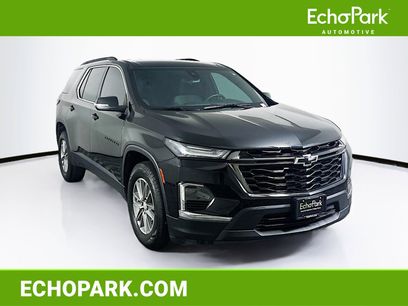 Used 2022 Chevrolet Traverse LT