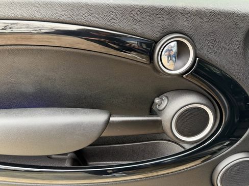 Used 2013 MINI Cooper S image 9