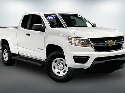 Used 2019 Chevrolet Colorado W/T w/ WT Convenience Package