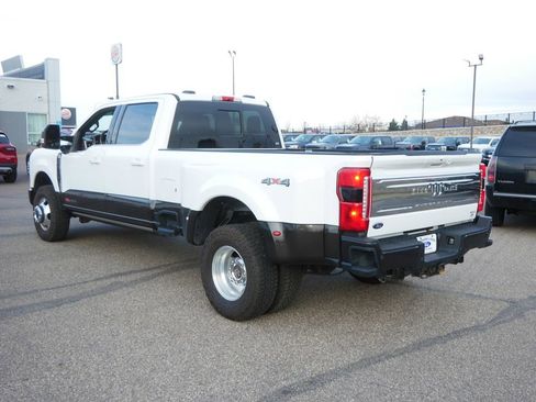 Used 2024 Ford F350 King Ranch image 7